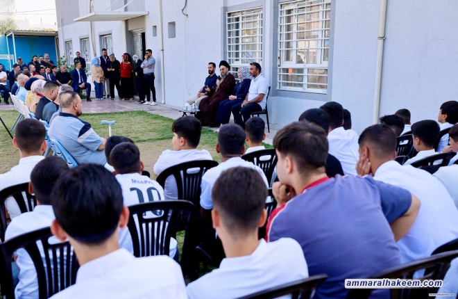 السيد الحكيم يتفقد دار الأيتام في كركوك ويدعو إلى رعاية الأيتام والاهتمام بكبار السن
