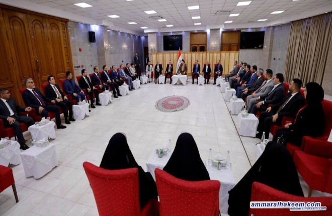 سەید حەكیم لە دیداری كوتلەی سادقون داوای هەماهەنگی لە هەڵوێستی فڕاكسیۆنەكانی چوارچێوەی هەماهەنگی دەكات بۆ یەكلایی كردنەوەی شایستە دەستوورییەكان و چارەسەری ڕكابەرییە ئابووریەكان لە عێراق