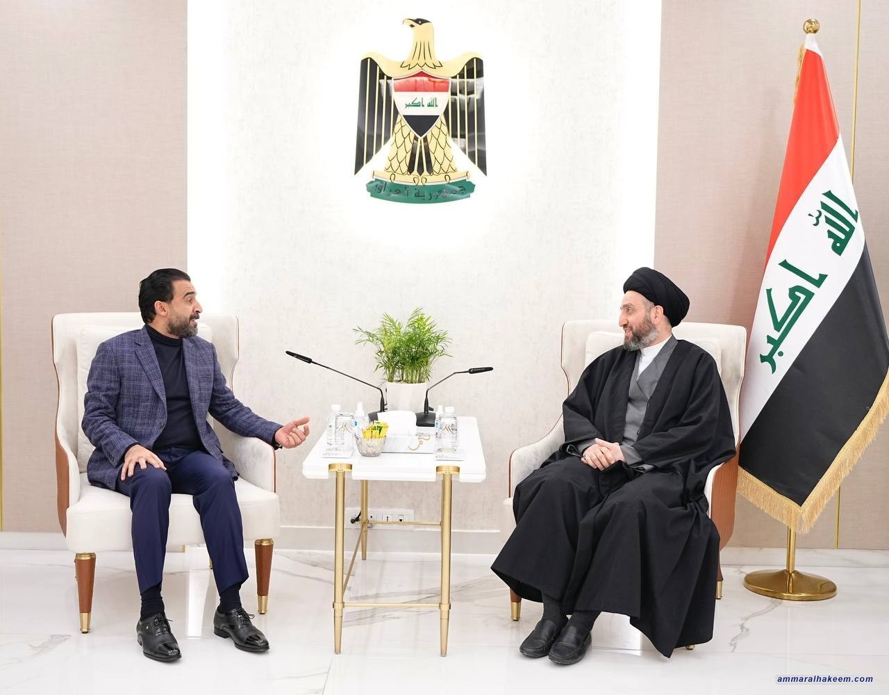 السيد الحكيم يدعو لتكاتف الجميع من اجل نجاح عمل الحكومة