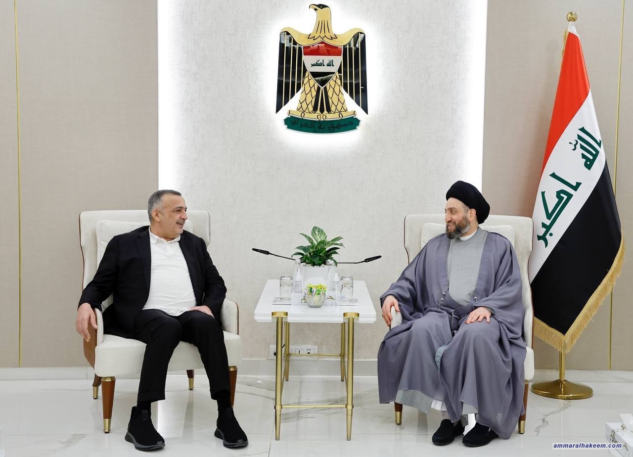 Sayyid Al-Hakeem discusses political scene developments, upcoming electoral milestones with Al-Karbouli