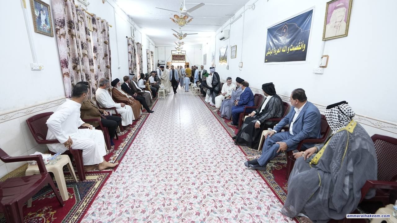 Sayyid Al-Hakeem visits the late Qasim Al-Mahmoodi’s family