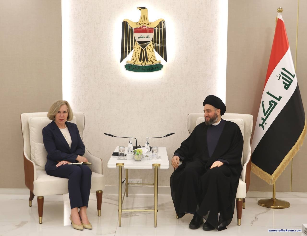 سەماحەتی حەكیم لەگەڵ بالیۆزی ئوسترالیا باس لە پەیوەندی دوو قۆڵی دەكات وجەخت  لەسەر ئەنجامدانی هەلبژاردنەكان لەكاتی خۆی دەكات