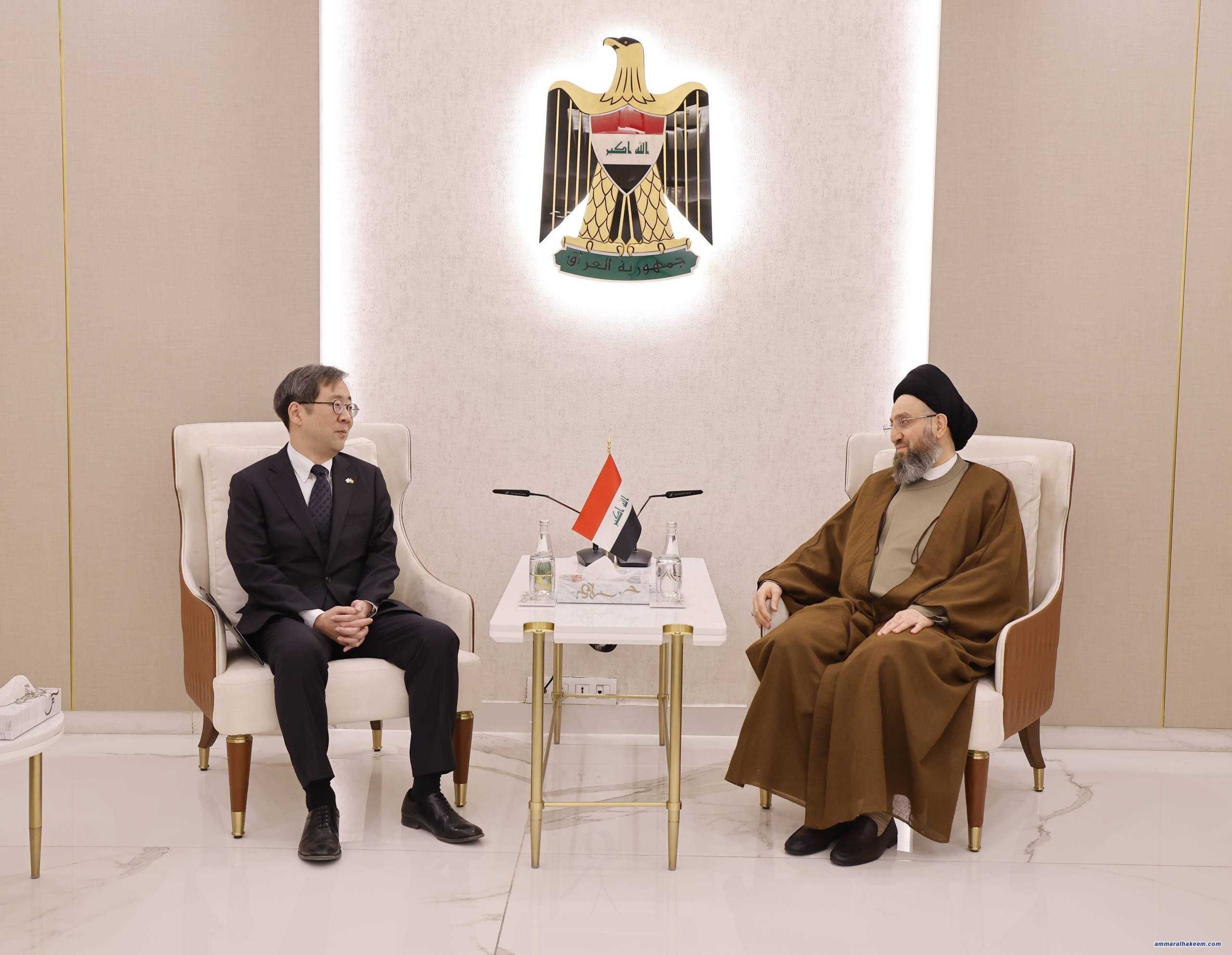 Sayyid Al-Hakeem Receives South-Korean Ambassador, Discusses Strengthening Bilateral Ties