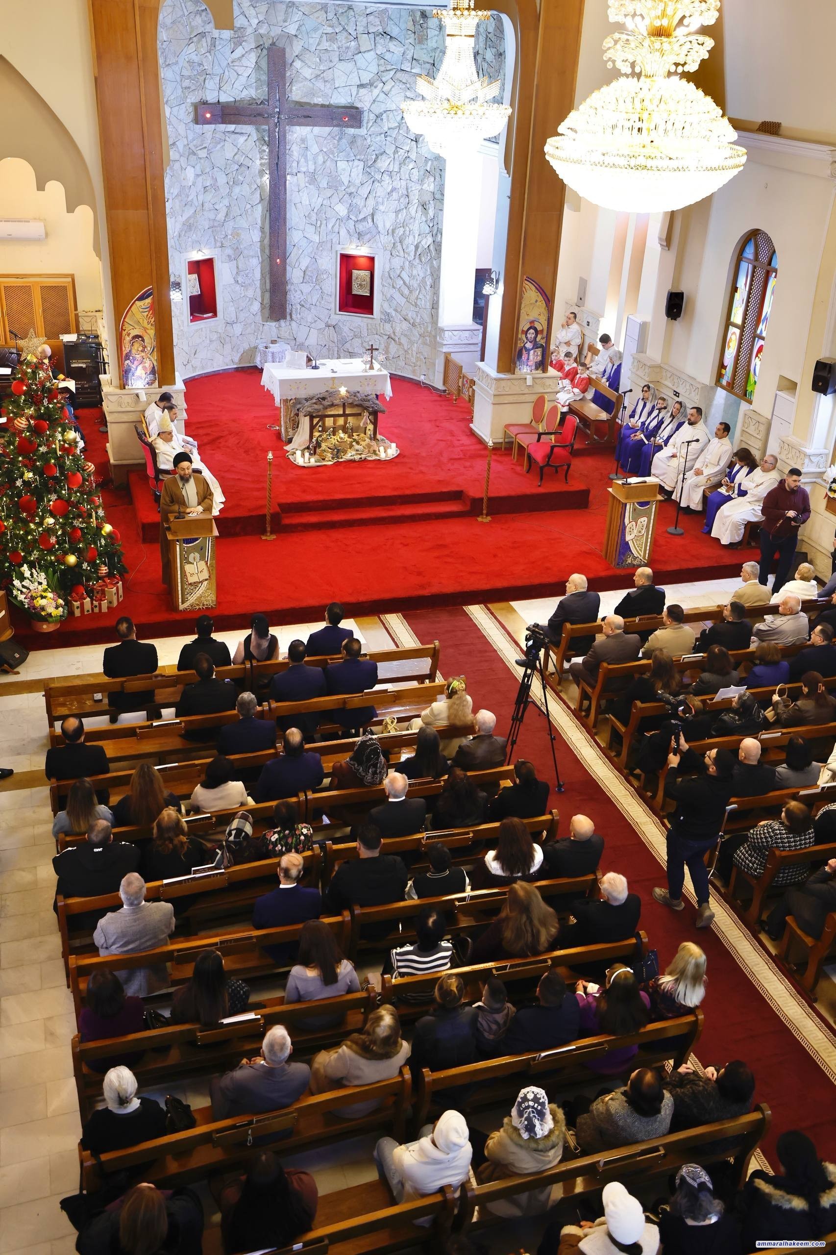 Sayyid Al-Hakeem From Mar Gorgis Church Congratulates Christmas, Affirms Christian Community Iraq Authenticity