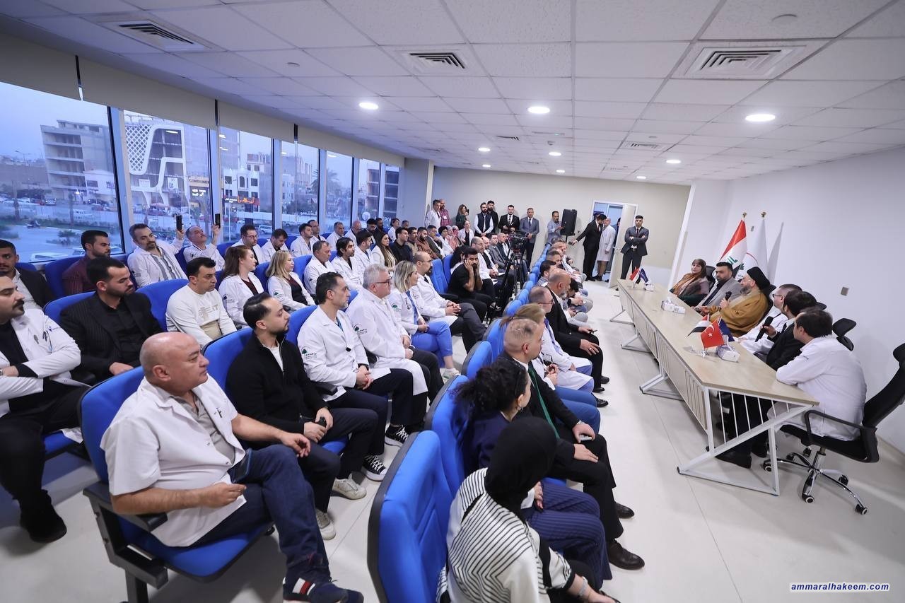 السيد الحكيم يبارك لشعب مستشفى الشعب ويؤكد على أهمية إصلاح الواقع الصحي
