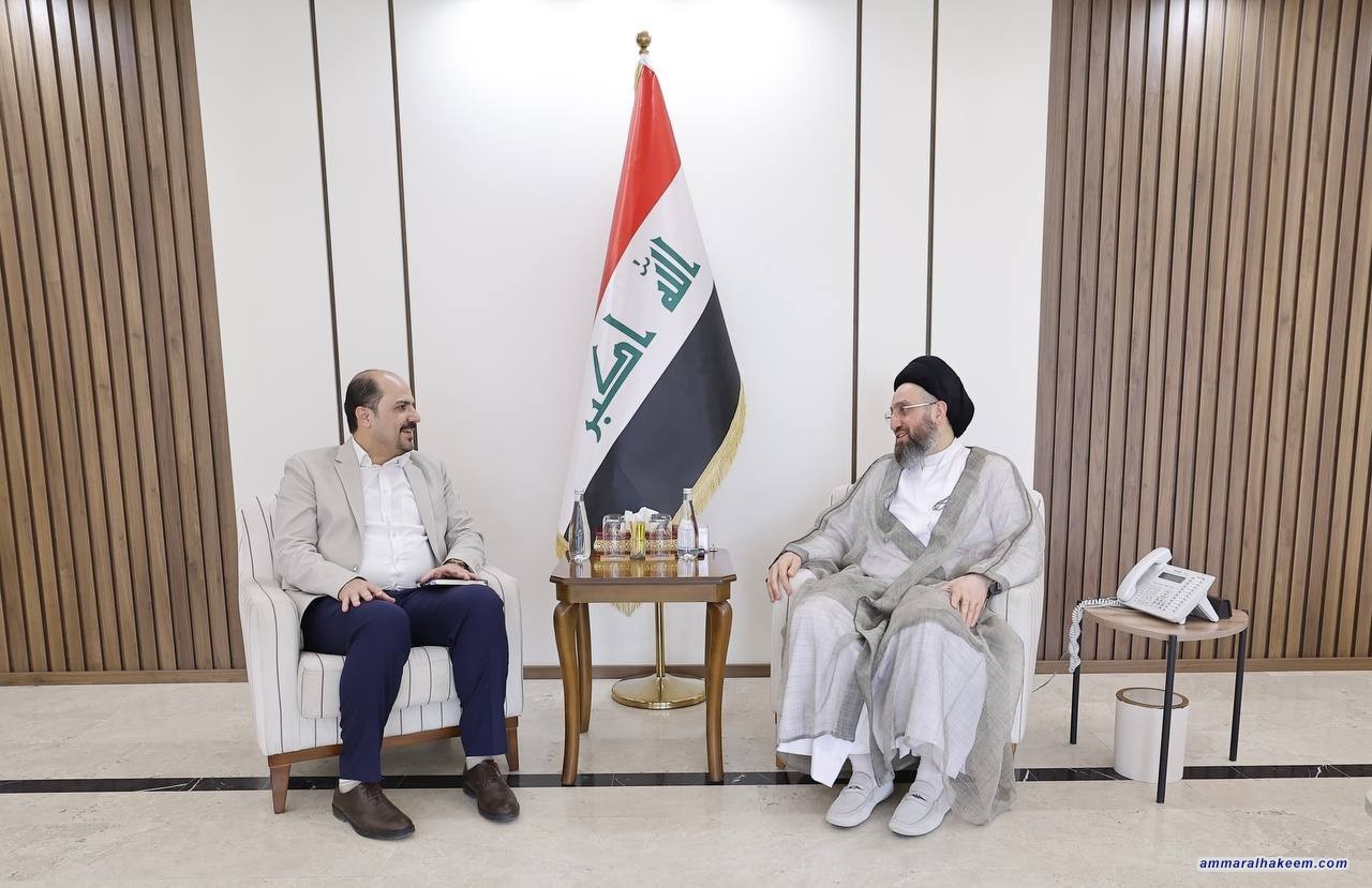 سەماحەتی حەكیم پێشوازی لە ئەندامی پێشووی نوێنەران سائیب خدر كرد و گرنگی پاڵپشتی پێكهاتەی ئێزیدی دووپات كردەوە