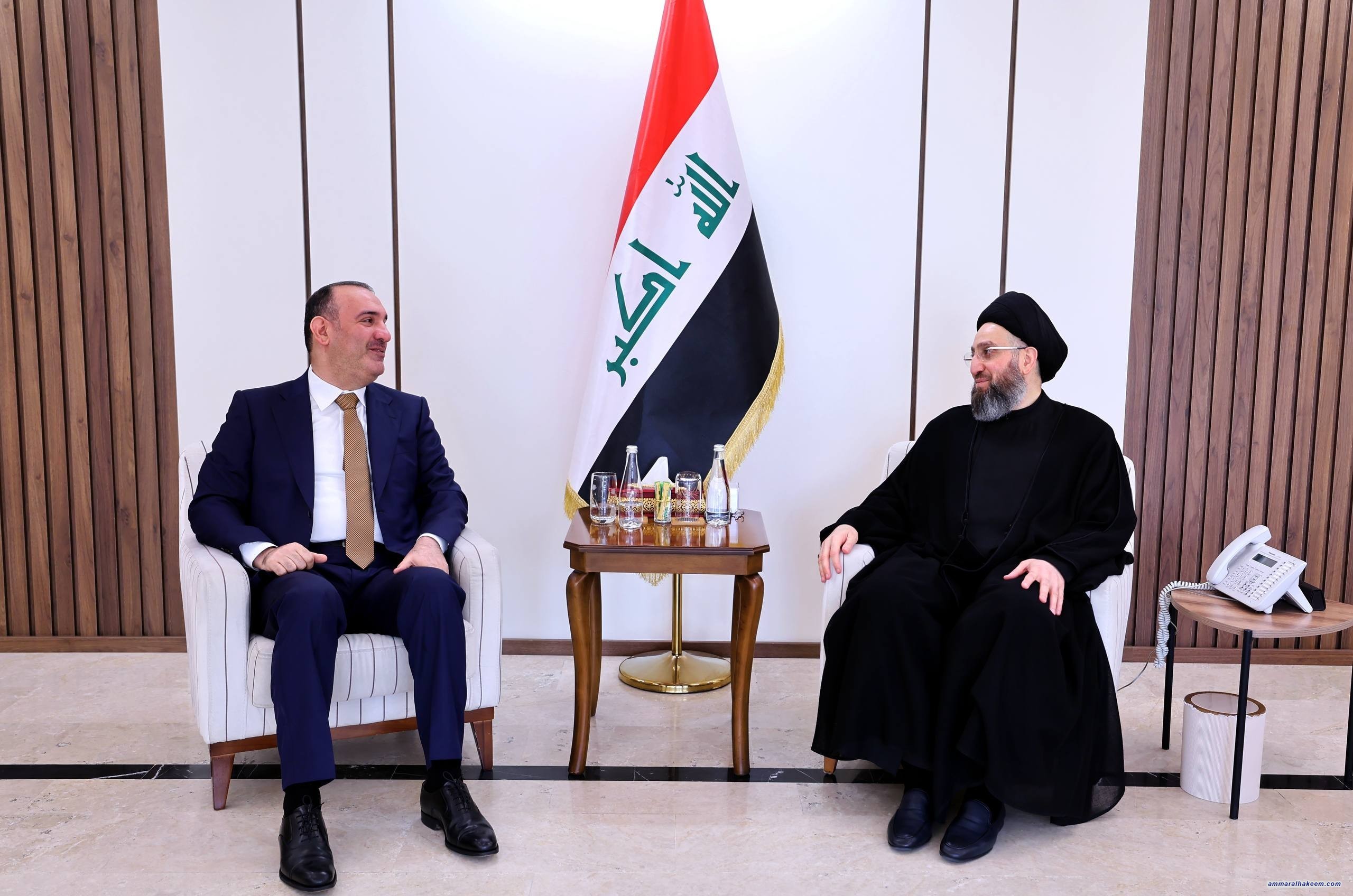 Sayyid Al-Hakeem Receives Head of State of Law Bloc, Discusses Political Developments