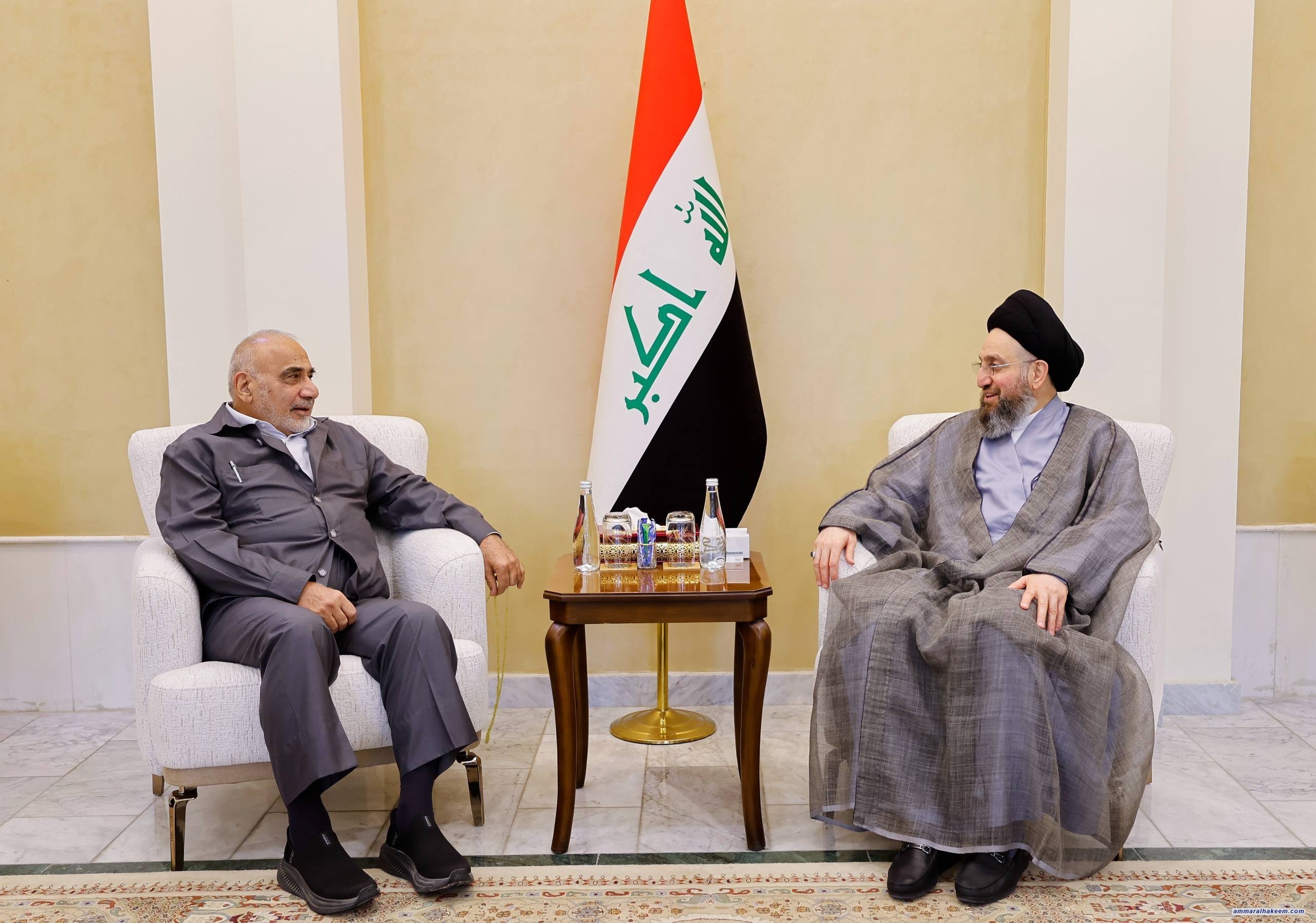 السيد الحكيم: الوحدة الوطنية والتنوع الاقتصادي أساسان لمواجهة تحديات المرحلة المقبلة