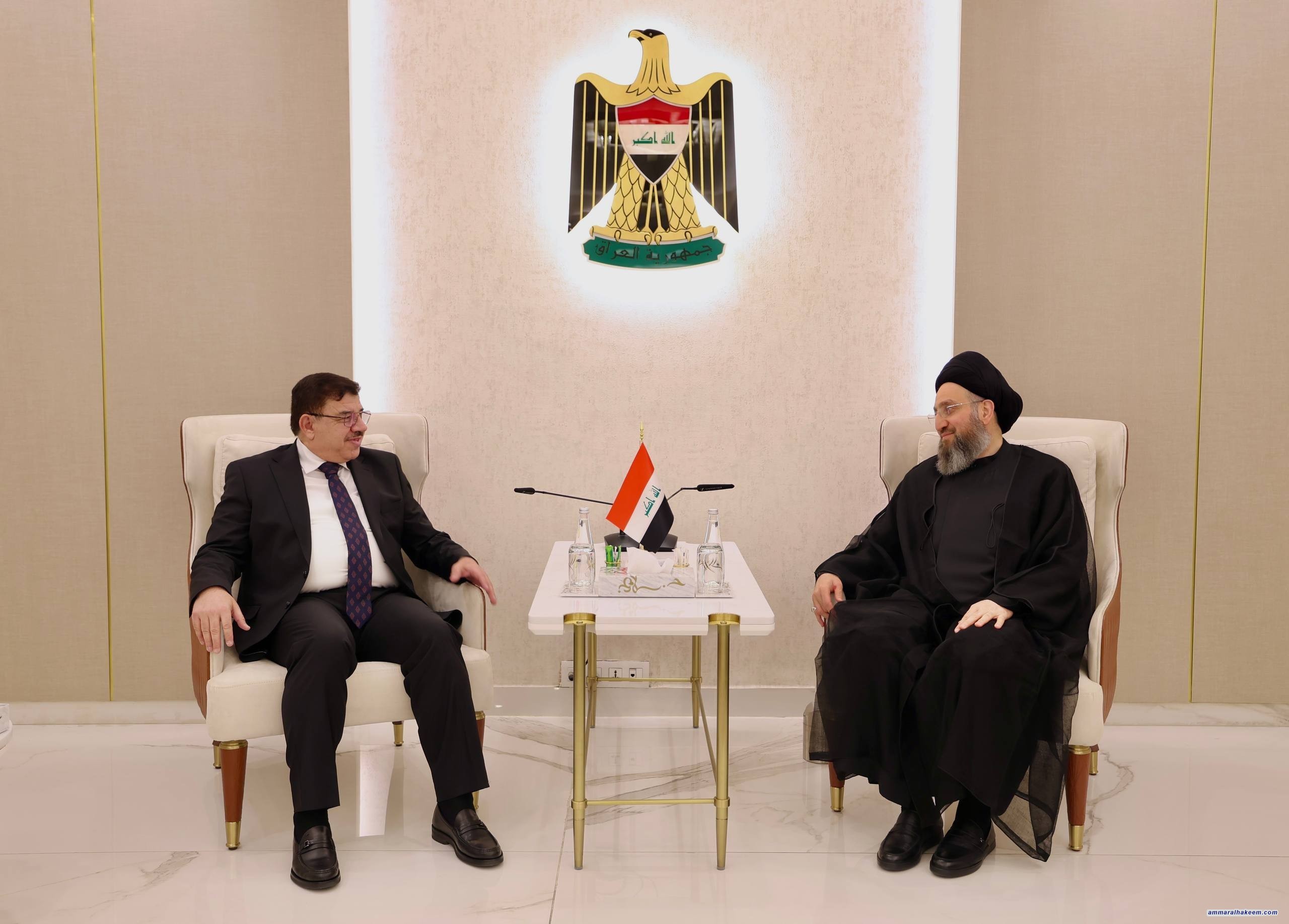 السيد الحكيم يدعو إلى دعم الأقضية والنواحي ومتابعة المشاريع الخدمية في صلاح الدين