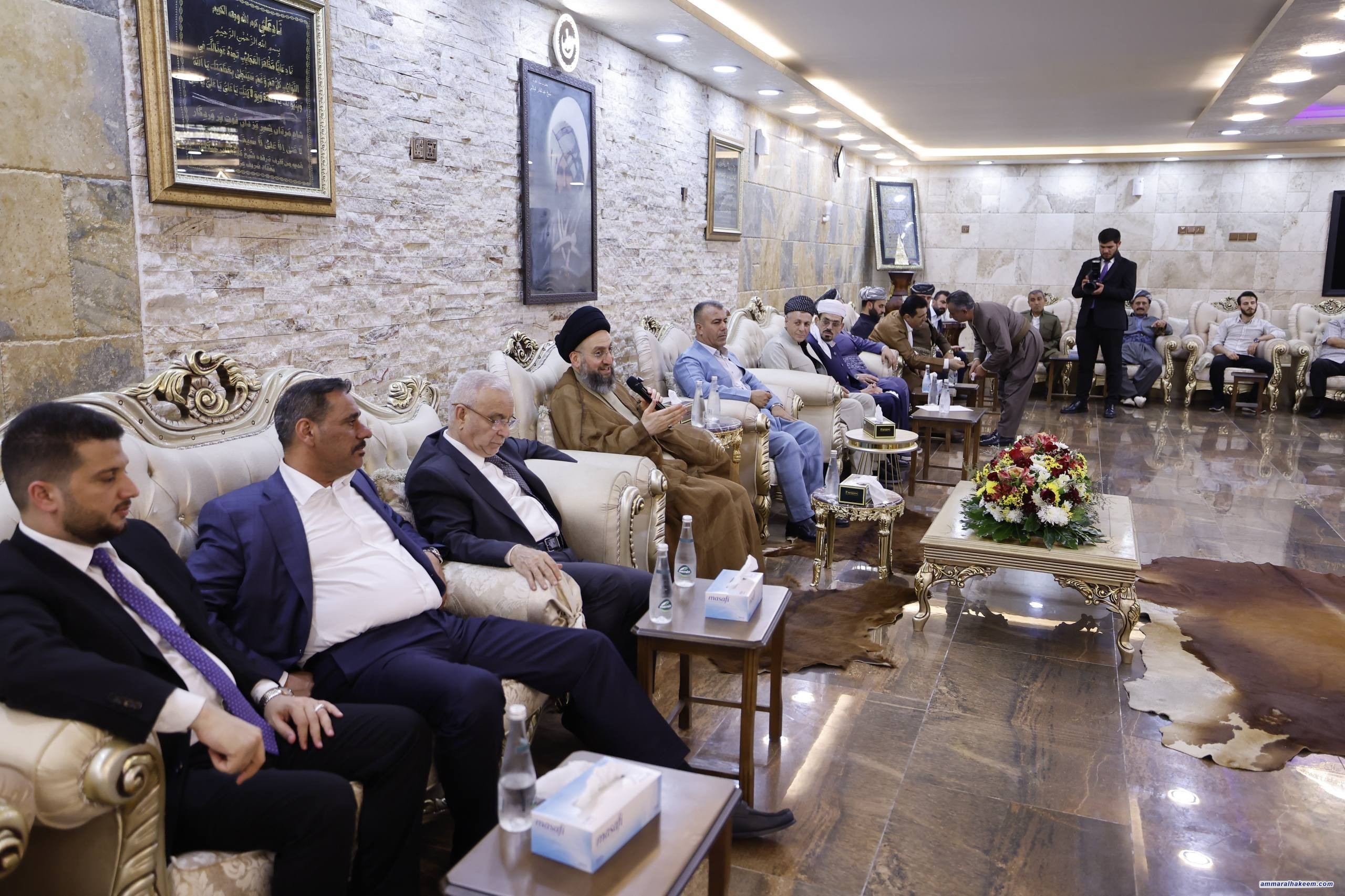 السيد الحكيم: التواصل مع الشعب الكردي واستذكار النضال المشترك يعززان الوحدة الوطنية
