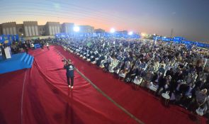 Sayyid Al-Hakeem Urges “Nation Protectors Housing” Initiative, Affirms: Armed Forces Are State Pillars, Deserve Our Gratitude