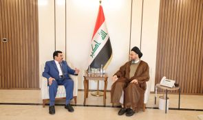 السيد الحكيم يستقبل الشيخ عامر الفايز ويتباحث معه أولويات ما بعد الانتخابات