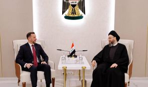 سەید حەكیم پێشوازی لە باڵیۆزی ئیتالی دەكات و لەگەڵی پتەوكردنی پەیوەندی دوو قۆڵی و سەقامگیری سیاسی عێراق و ناوچەكە تاوتوێ دەكات