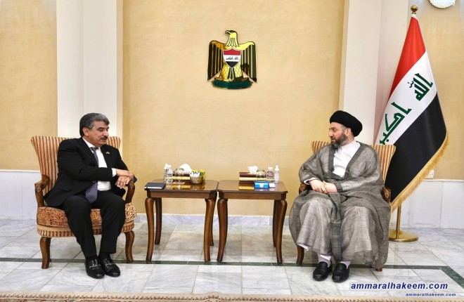 السيد الحكيم يلتقي سفير الكويت سالم الزمانان ويبحث معه العلاقات الثنائية بين بغداد والكويت
