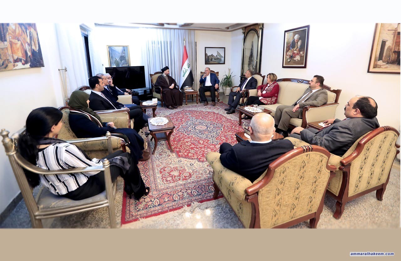 Sayyid Ammar al-Hakim with Dr. Ayad Allawi discusses institutionalizing the Reform and Reconstruction Alliance and supporting the government to implement its program