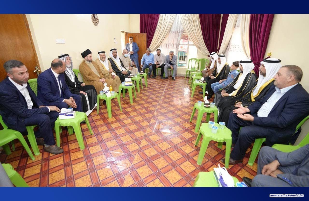 Within the framework of His Eminence tour in Saladin Province and H.E. visit to Balad district, Sayyid Ammar Al-Hakeem whish’s Allah to bless the souls of the righteous martyrs whilst visiting several families of the martyrs.