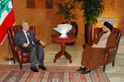 سماحة السيد عمار الحكيم يلتقي الرئيس اللبناني