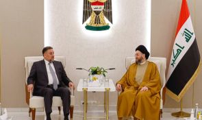 Sayyid Al-Hakeem receives Al-Khanjar, stresses honest, political system believer to assume Parliament Speaker