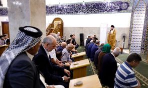 Sayyid Al-Hakeem: Al-Karrada is a significant milestone in the journey of Islamic enlightenment, from which hundreds of figures in the fields of knowledge and education have emerged