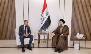 Sayyid Al-Hakeem, Discusses Bilateral Ties Enhancement, Democratic Path Support, Affirms Time Commitment to Form Government with British Ambassador