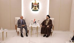 السيد الحكيم يؤكد خلال لقائه كنا و يوخنا أهمية صون تنوع المكونات وحفظ تمثيلها الحقيقي في العملية السياسية