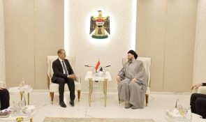 السيد الحكيم يلتقي عدداً من رجال الأعمال ويؤكد أهمية إصلاح القطاع المصرفي وتوسيع الشمول المالي