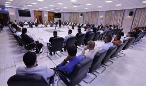Sayyid Al-Hakeem Meets Juhaish Tribal Sheiks, Says Upcoming Elections Are Chance to Consolidate Stability and Build on Achievements