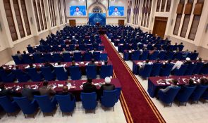 Sayyid Al-Hakeem Urges Responsible Electoral Competition, to Promote Al-Hikma National Movement’s Moderation in Advisory Board Meeting