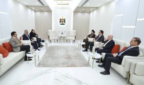 Sayyid Al-Hakeem Meets State of Law Coalition Head, Discusses Important National Agends